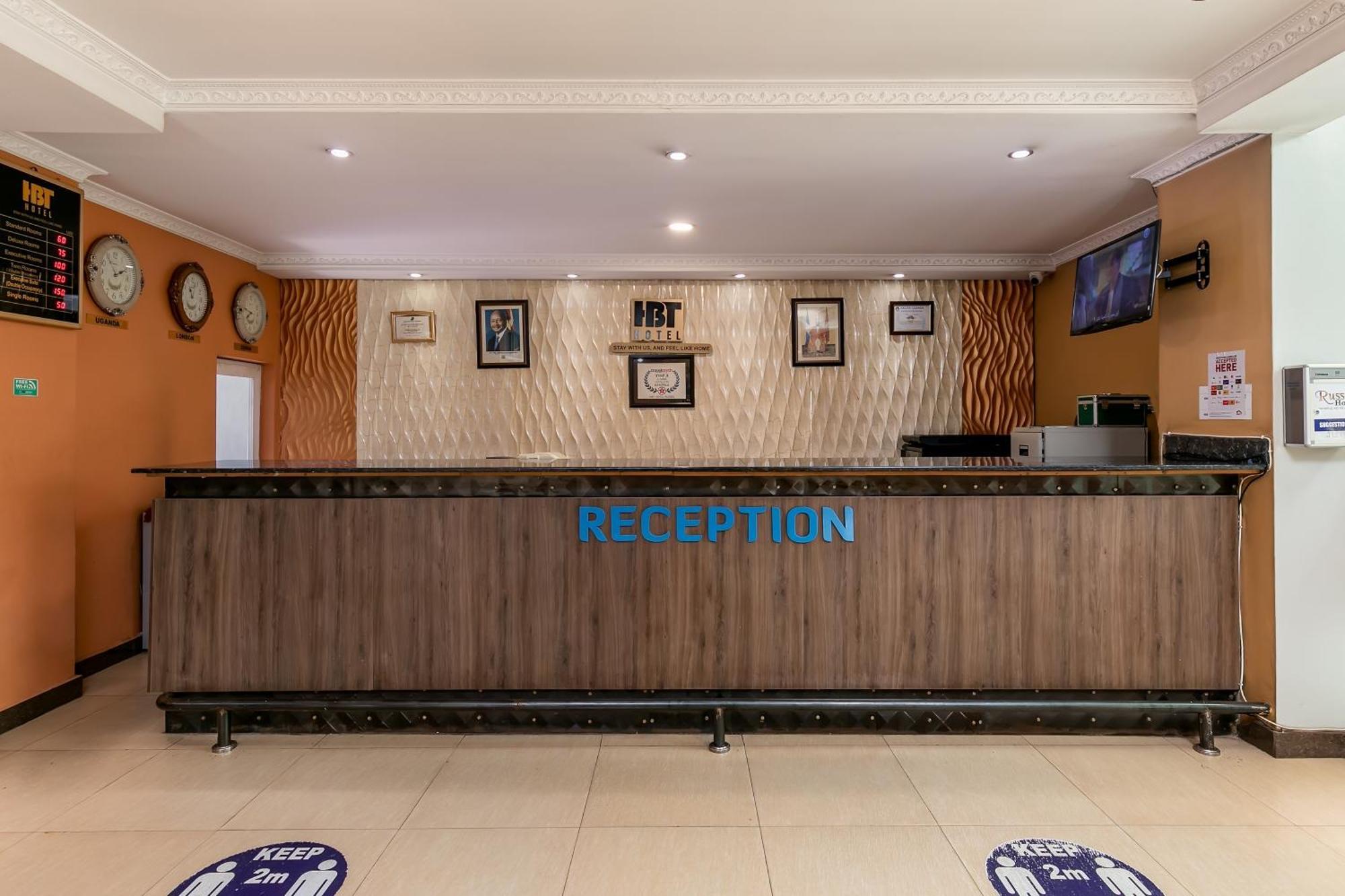 Russell Hotel Кампала Екстер'єр фото